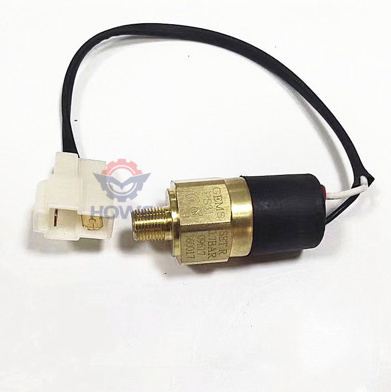Excavator Spare Parts Oil Pressure Sensor 09617360017 For XCMG Wheel Loader